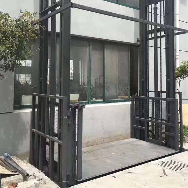 巴里坤5吨室外升降货梯